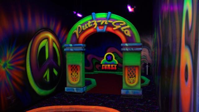 Putz n Glo Black Light Miniature Golf