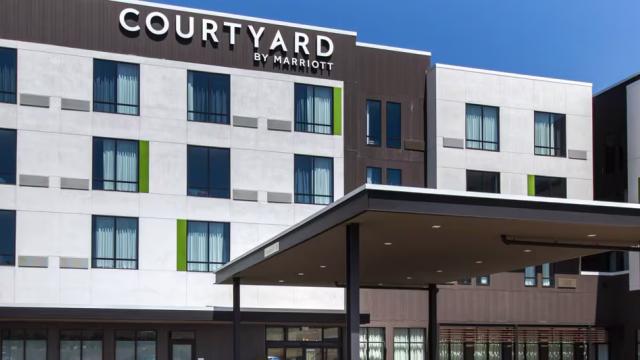 Courtyard by Marriott